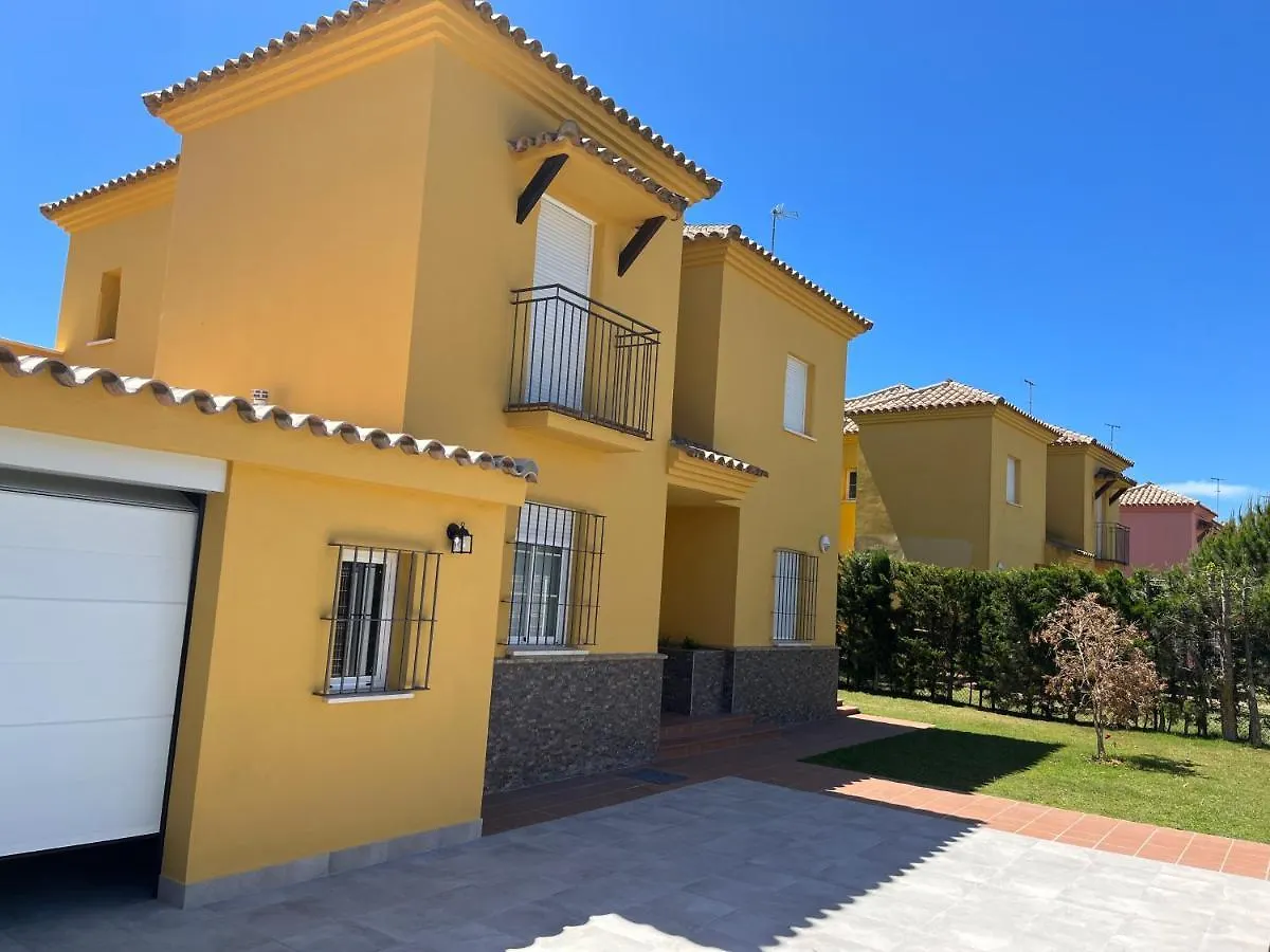 Chalet Con Piscina En Novo Sancti Petri Chiclana de la Frontera 0*,  Spanyolország